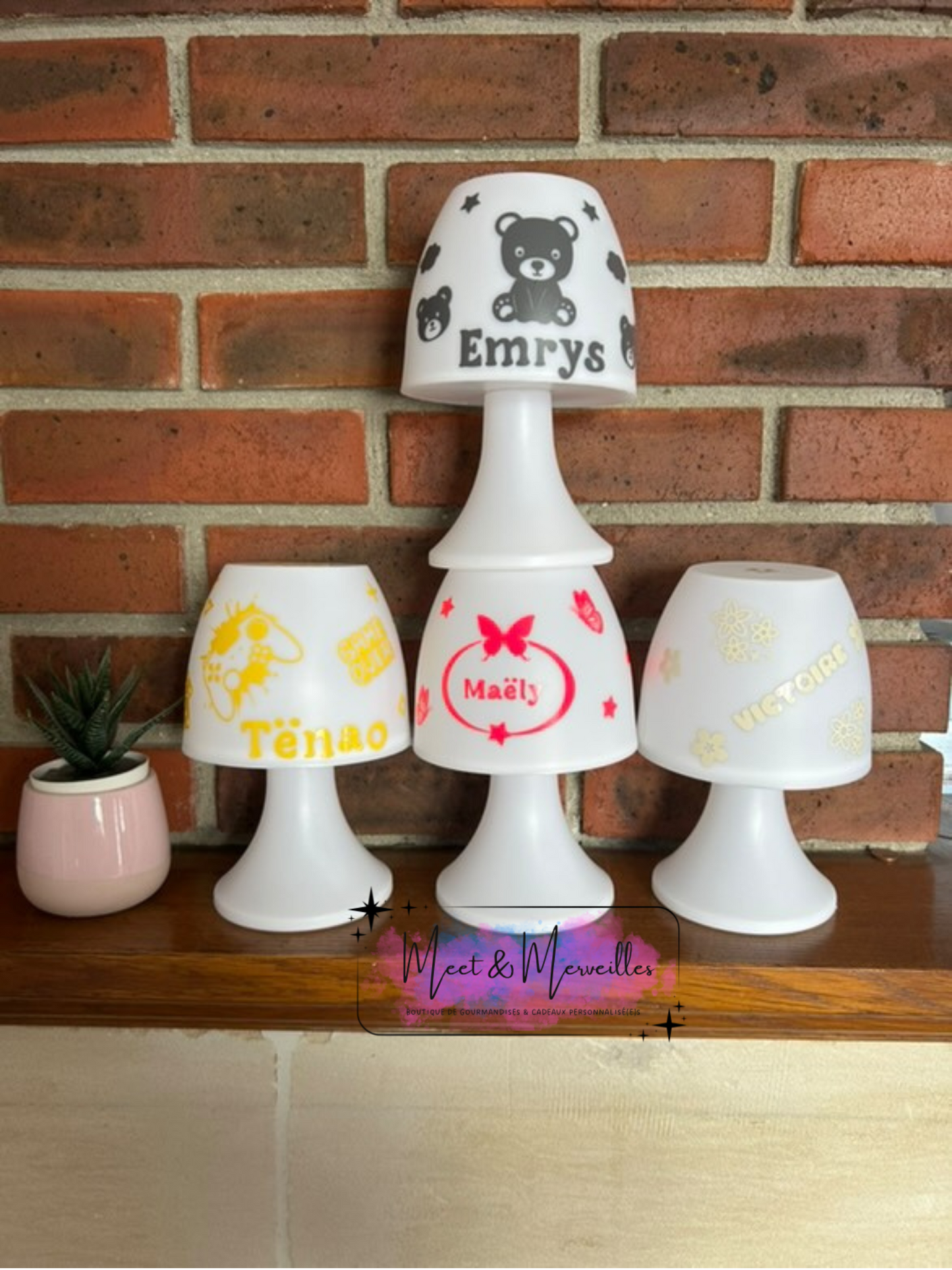 Lampe LED personnalisée avec prénom – Veilleuse enfant décorative, thème & couleur au choix