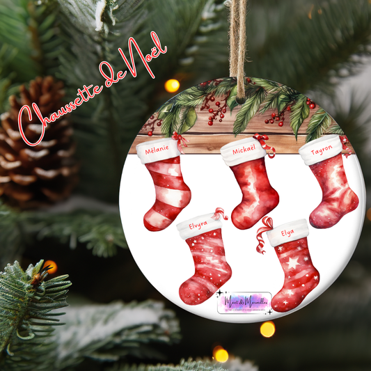 Boule de Noël personnalisée – Modèle Chaussettes de Noël