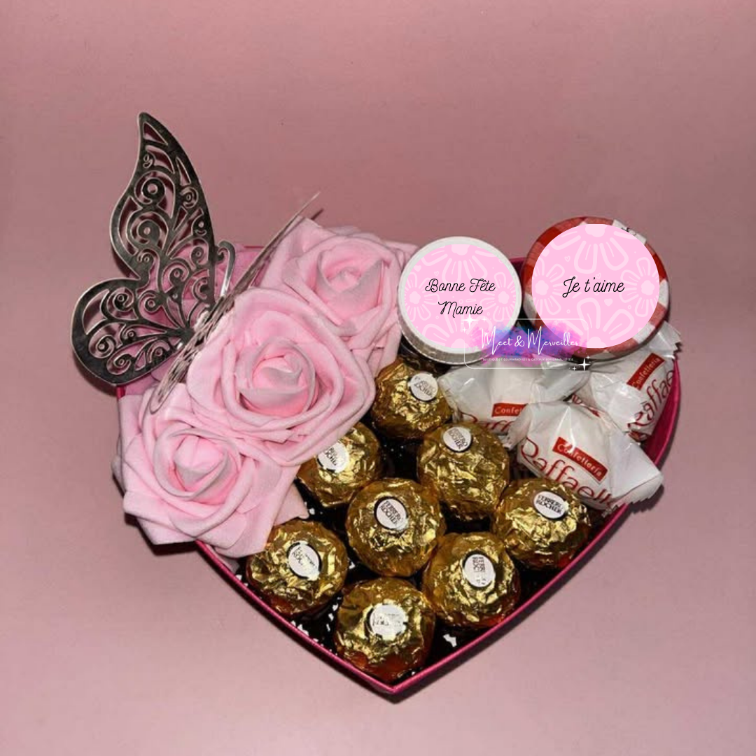 Coffret gourmand Mamie d’amour – Boîte cœur Rose